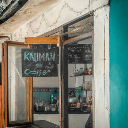 Kauman Coffee<br />
Jl. Merdeka Barat No.9, RW.3, Kauman, Kec. Klojen